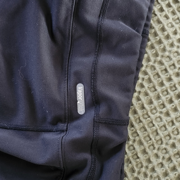 The North Face Women's Black VaporWick Active Leggings Size Medium - Picture 3 of 5